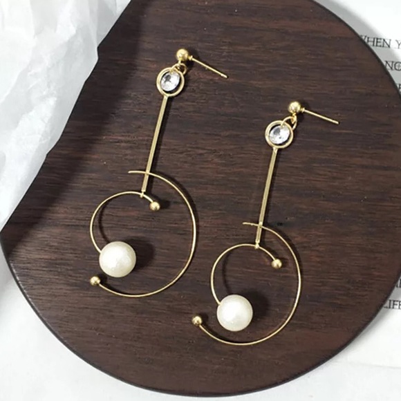 Jewelry - Earrings